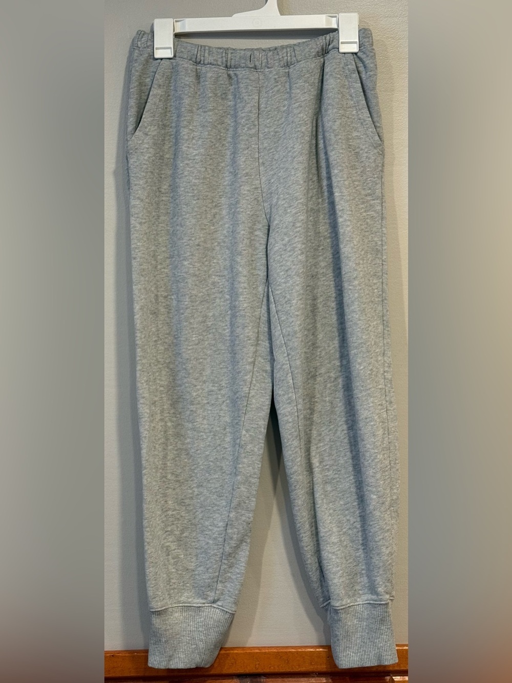 Aerie Heather Grey Joggers Sweatpants Lounge Pants Women's Medium